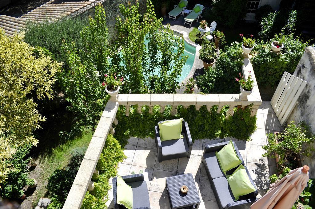 Bed and Breakfast Les Saisons à Villeneuve-lès-Avignon Extérieur photo